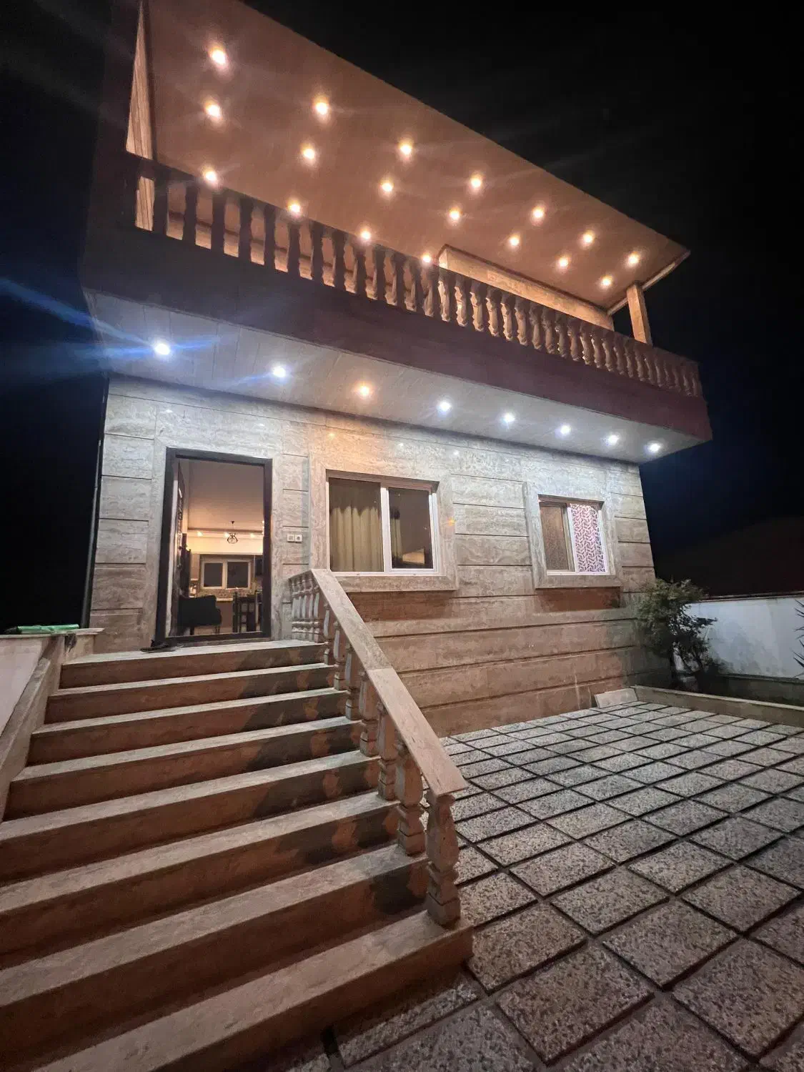 ویلا دوبلکس استخردار بهار|اجارهٔ کوتاه‌مدت ویلا و باغ|ایزدشهر, |دیوار