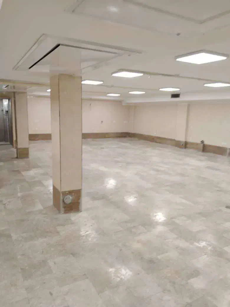 باشگاه ورزشی 220متر بر اصلی پیروزی|اجارهٔ مغازه و غرفه|تهران, نیروی هوایی (پیروزی)|دیوار