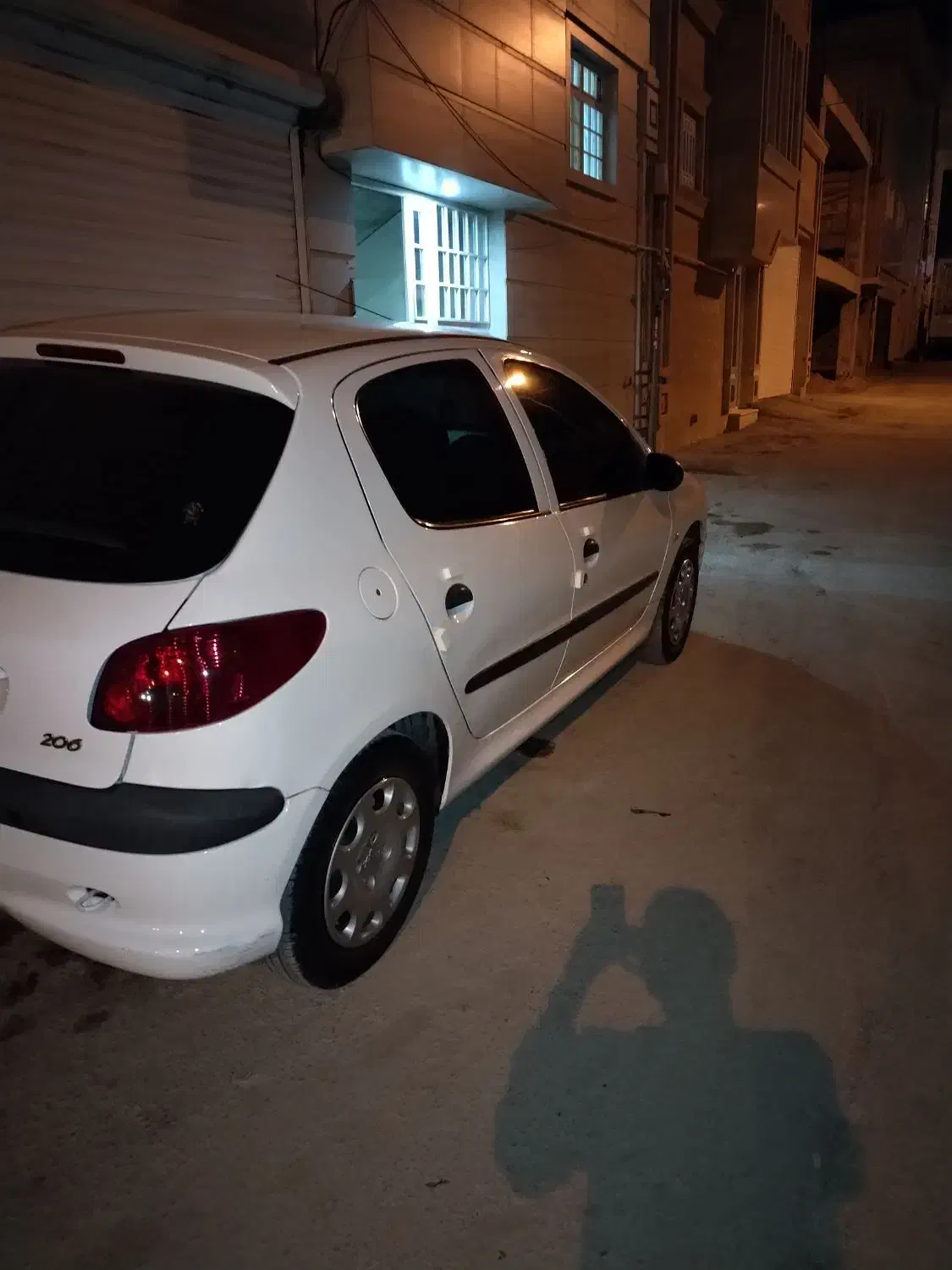 پژو۲۰۶ تیپ ۲ مدل ۹۴|خودرو سواری و وانت|شیراز, گل سرخ|دیوار