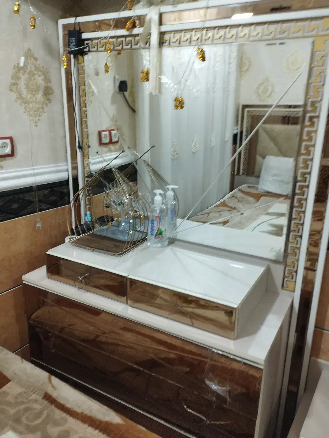 تخت خواب|تخت و سرویس خواب|بندر ماهشهر, |دیوار