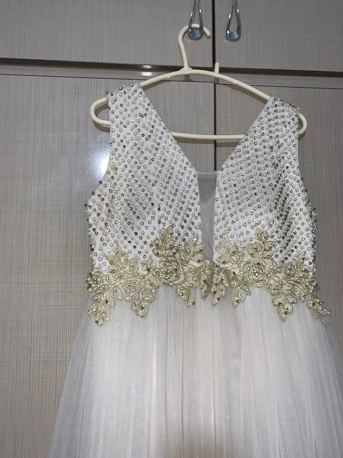 لباس عروس|لباس|گنبد کاووس, |دیوار