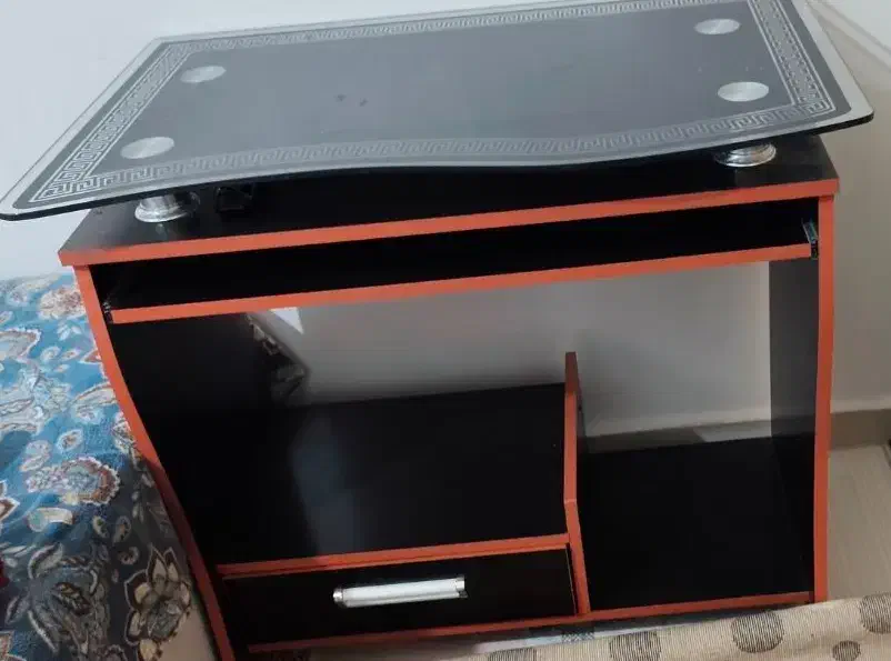 میز کامپیوتر|میز تحریر و کامپیوتر|کارون, |دیوار