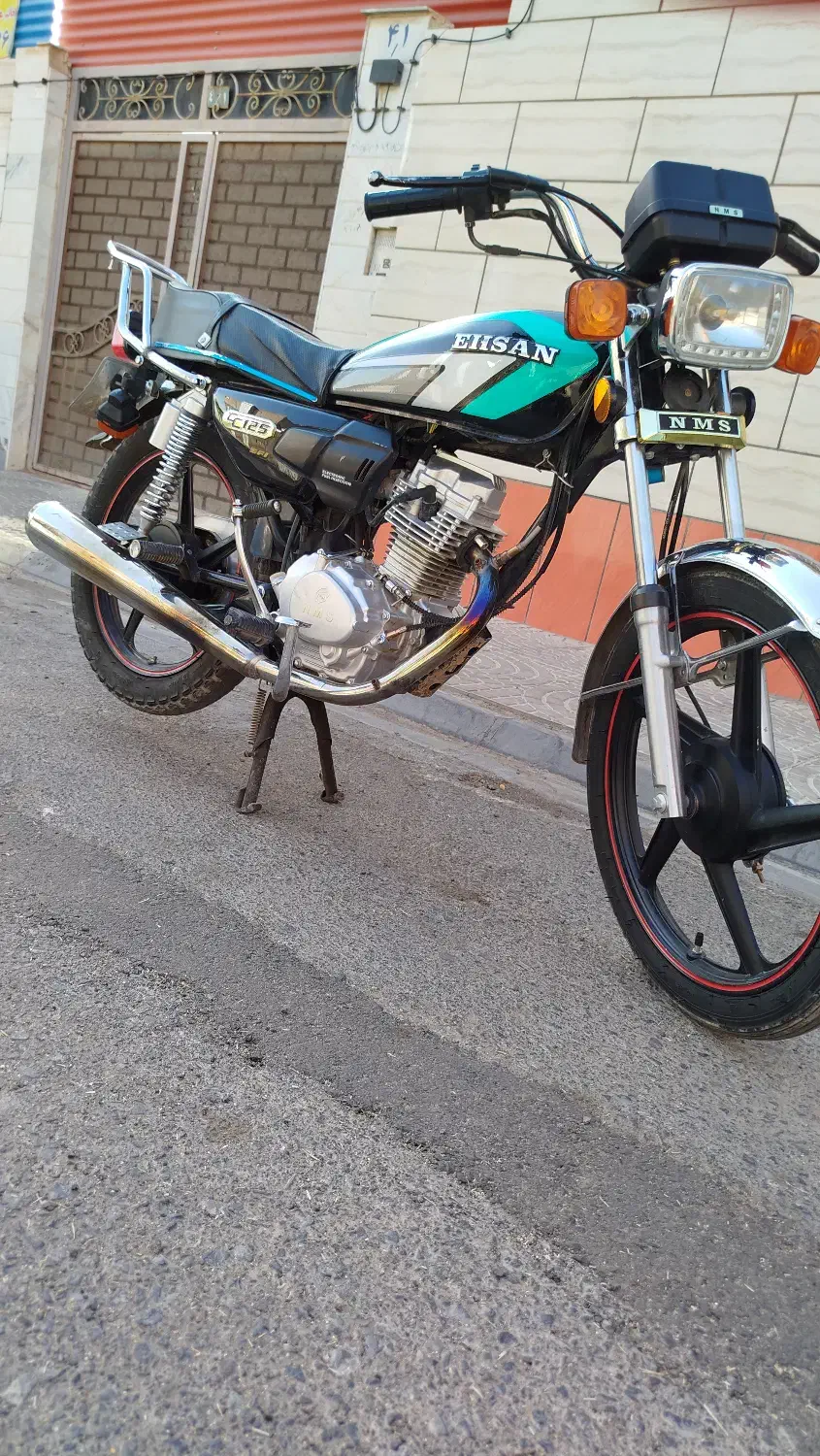 موتور احسان۱۲۵چهار دنده بی استارت|موتورسیکلت|کاشمر, |دیوار