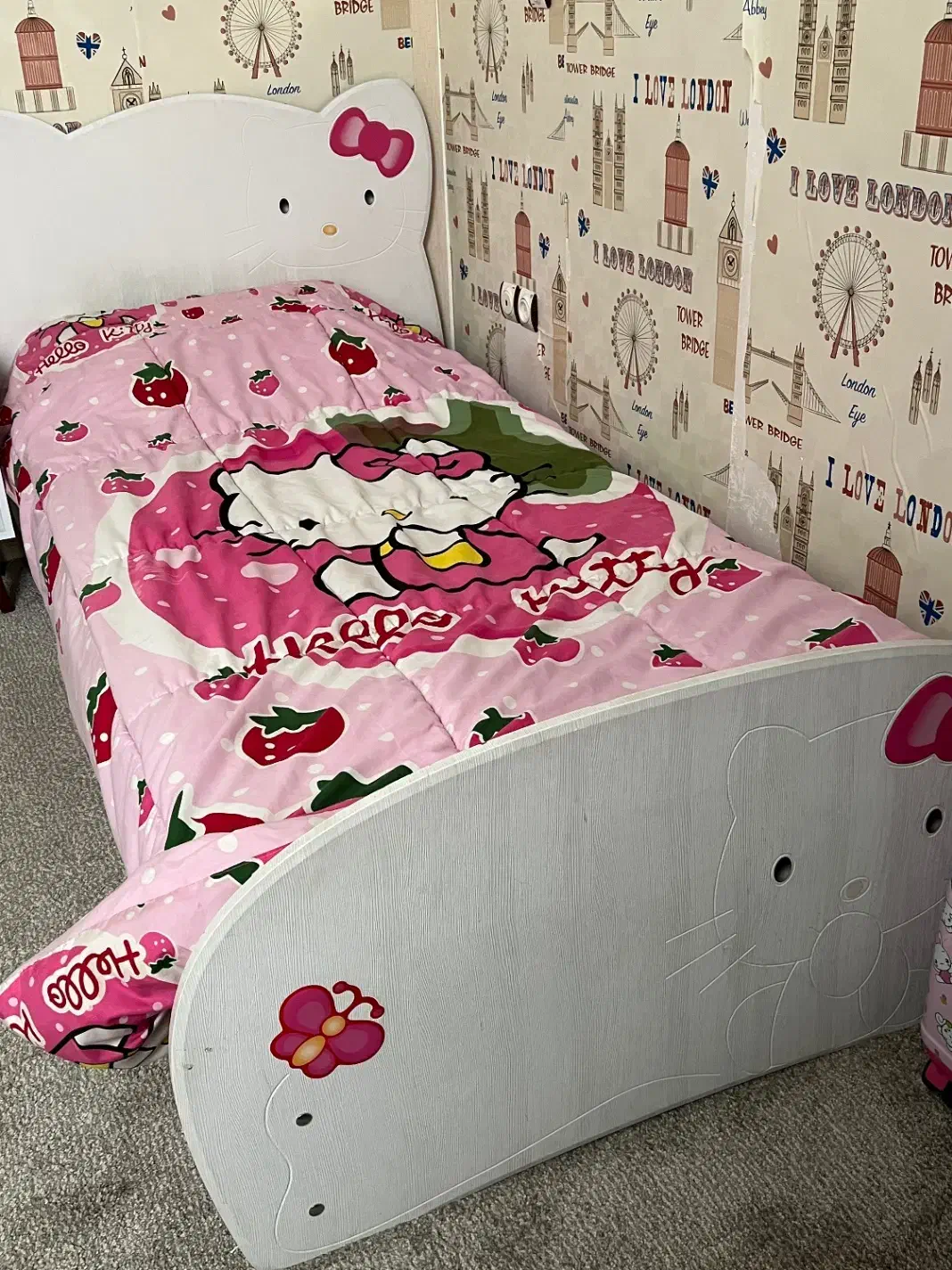 تخت و کمد کیتی|تخت و سرویس خواب|یزد, |دیوار