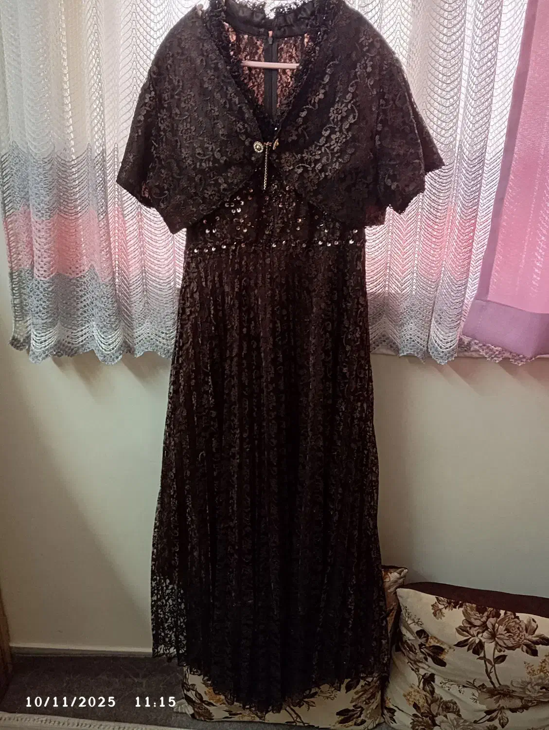 حراج لباس اتو مو مانتو|حراج|تهران, مشیریه|دیوار