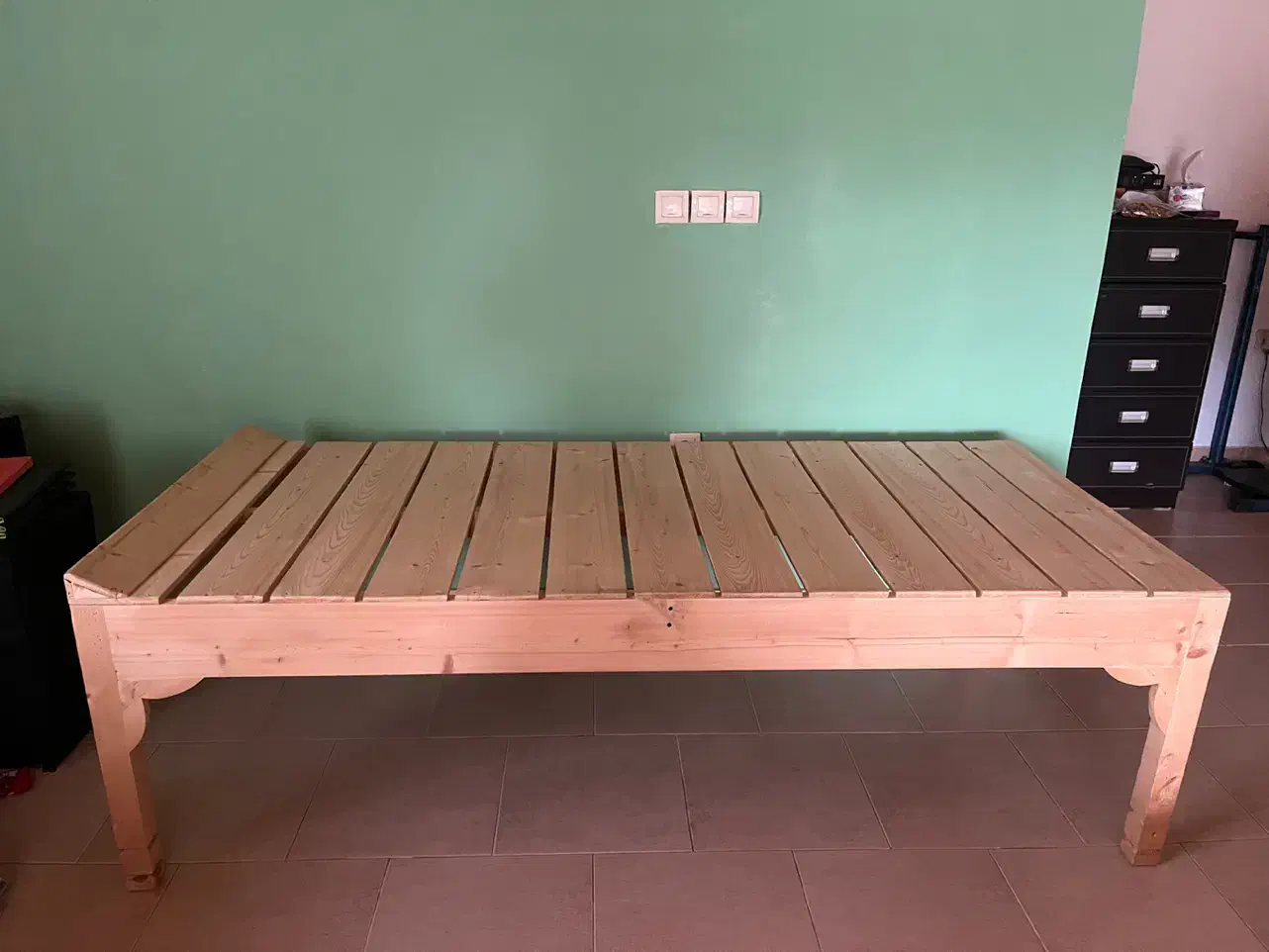 تخت چوبی|تخت و سرویس خواب|نوشهر, |دیوار