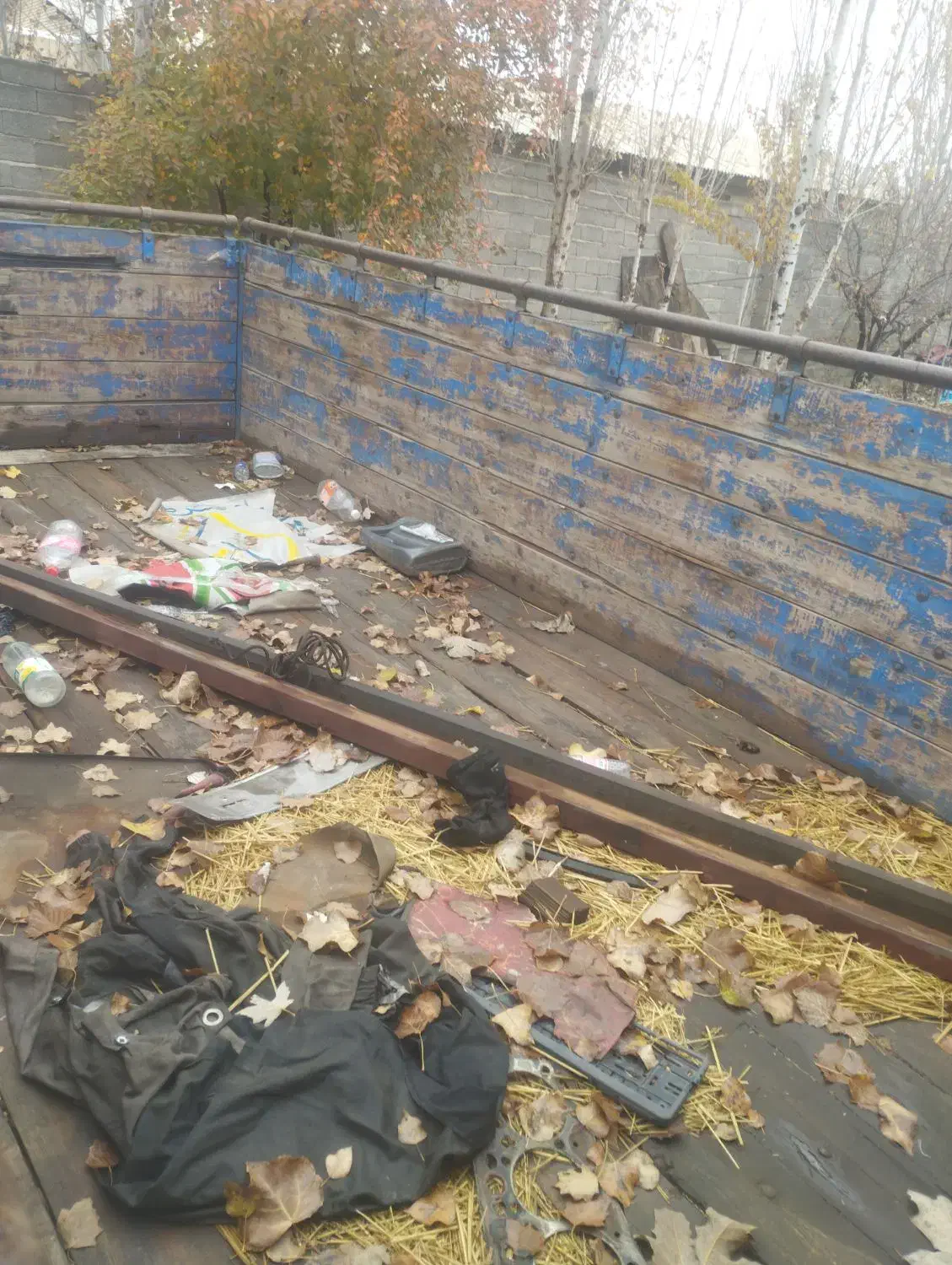 اتاق خاور بار چوبی در حد نو|قطعات یدکی و لوازم جانبی|سلماس, |دیوار