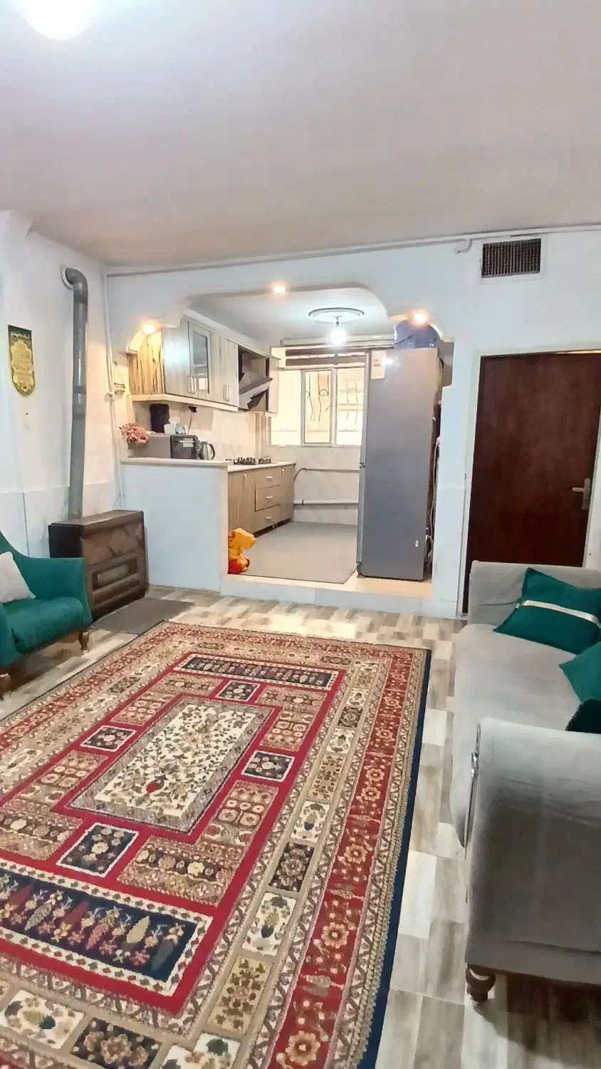 همکف بازسازی شده تمیز  ( الماسی )|فروش آپارتمان|قدس, شهر‌قدس|دیوار