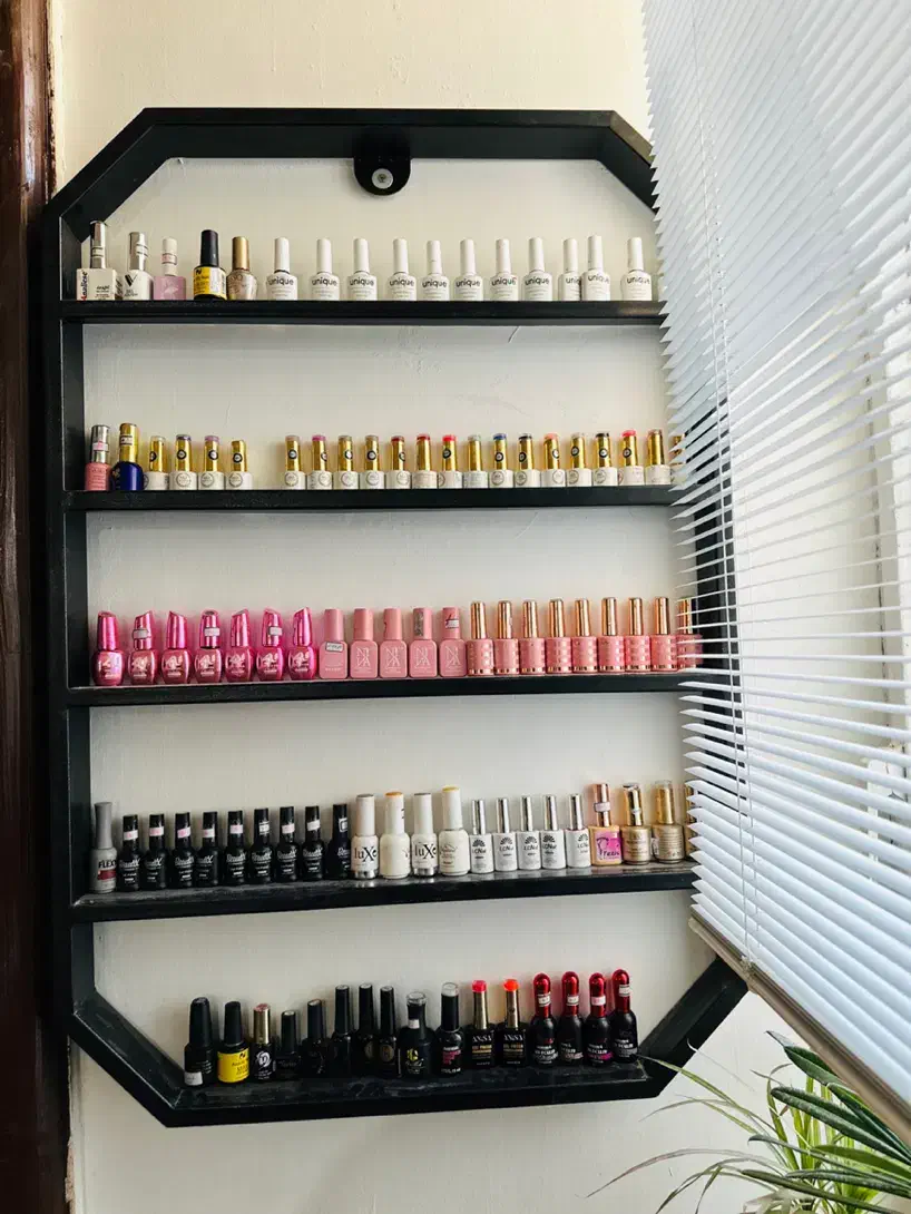 اجاره تمامی لاین زیبایی|خدمات آرایشگری و زیبایی|ساری, |دیوار