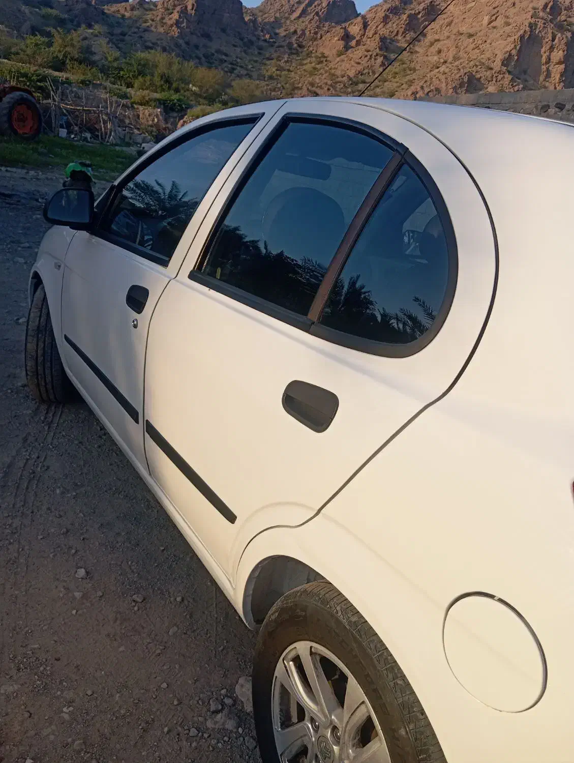 تیبا|خودرو سواری و وانت|شمیل, |دیوار