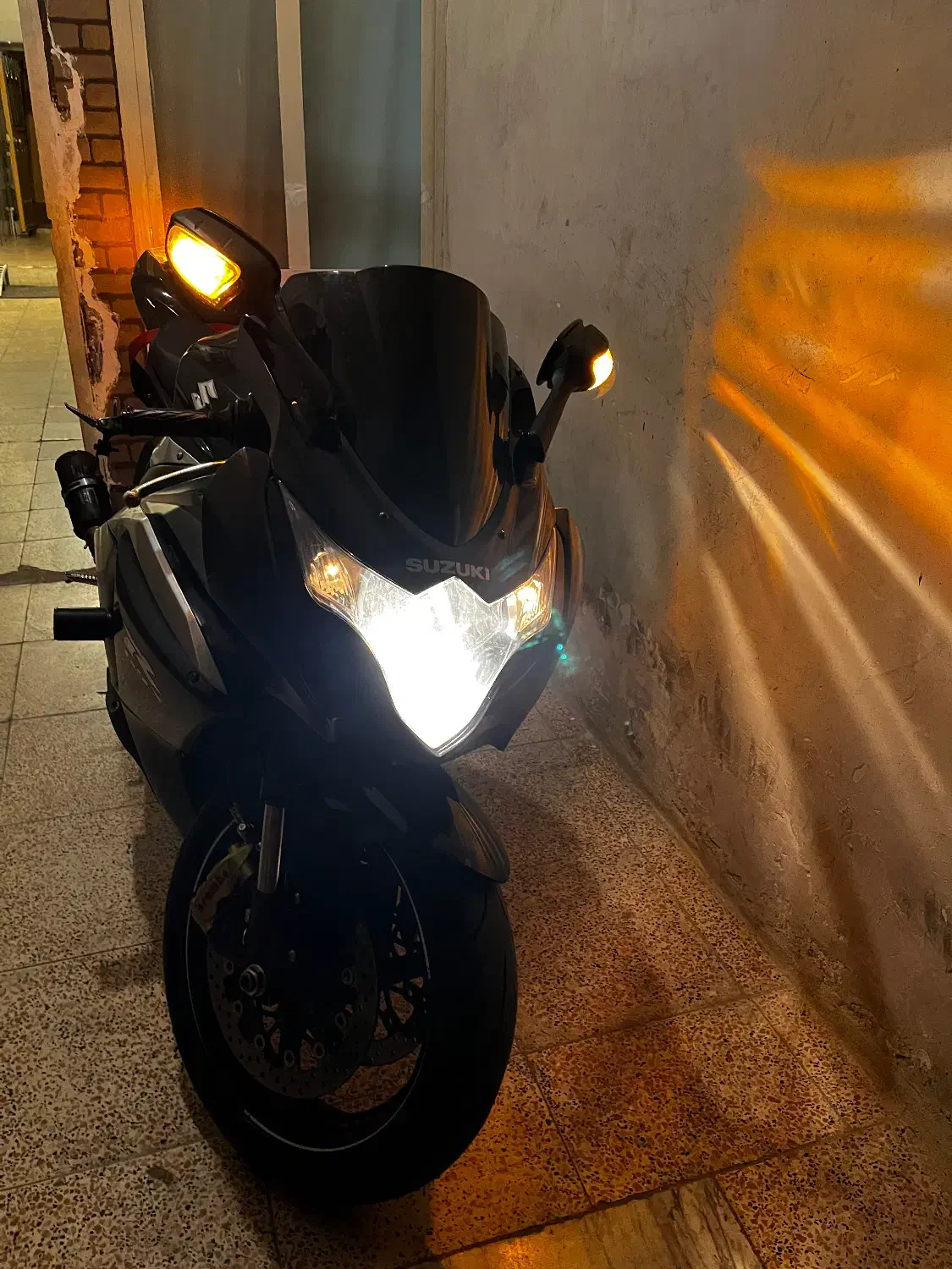 Gsxr1000|موتورسیکلت|تهران, سعادت‌آباد|دیوار