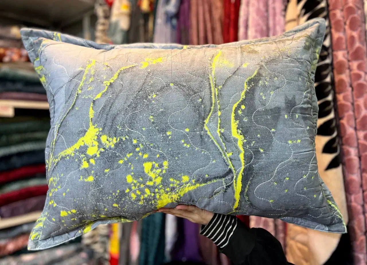 روبالشی|رختخواب، بالش، پتو|رشت, شالکو|دیوار