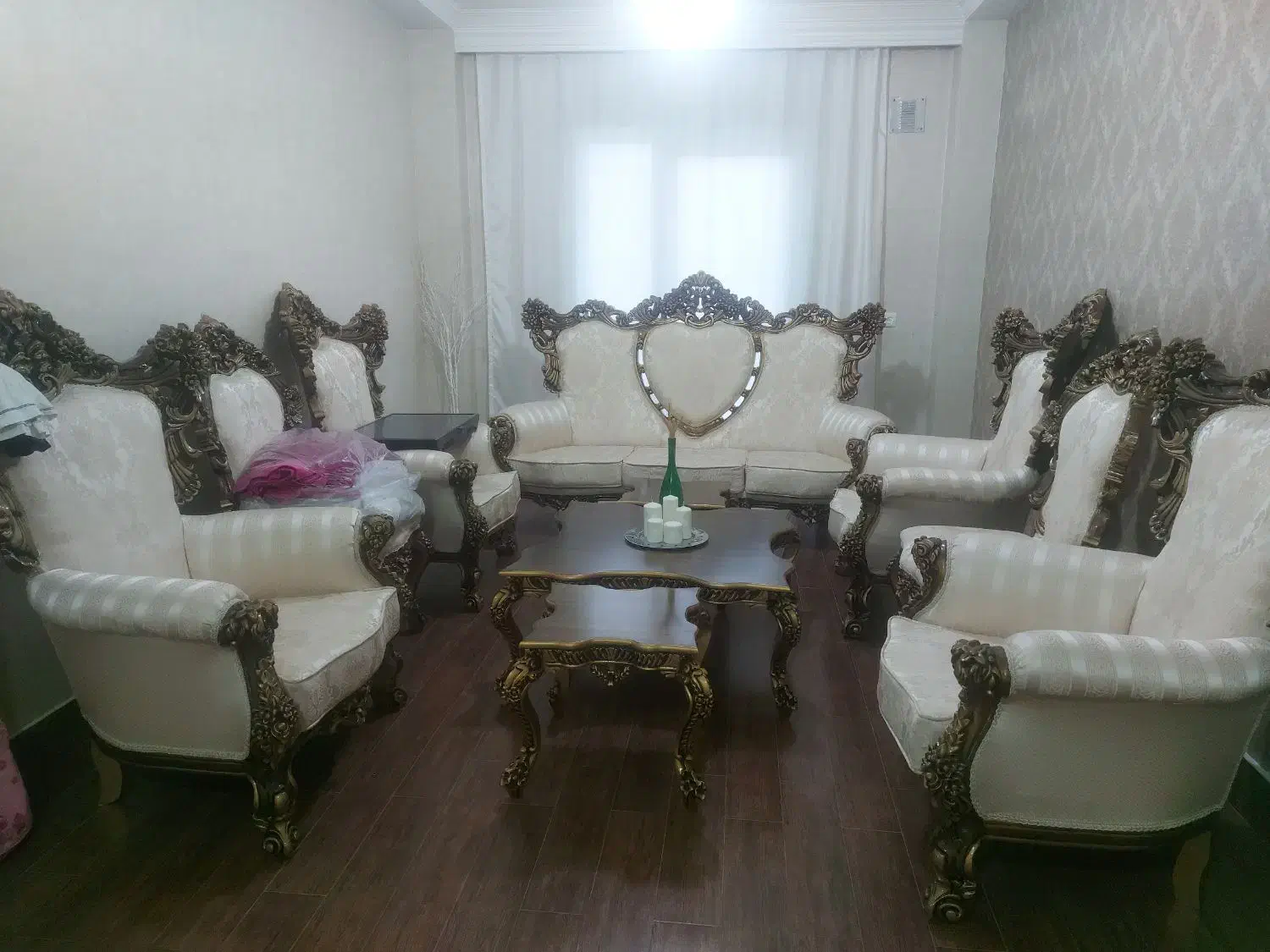 مبل|مبلمان خانگی و میز عسلی|نگین شهر, |دیوار