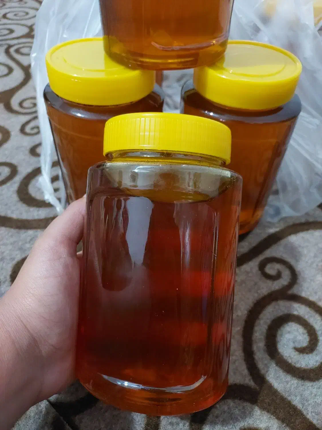 عسل ۱۰۰٪ طبیعی|خوردنی و آشامیدنی|قم, ولیعصر|دیوار