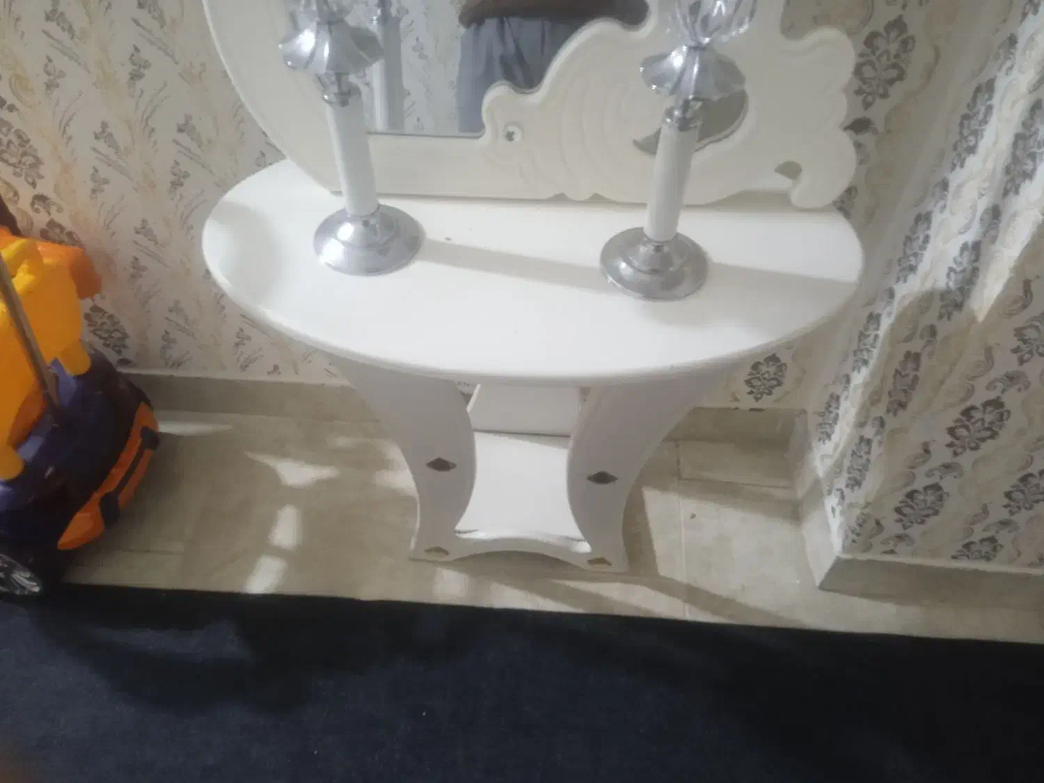 آئینه وشمعدان|آینه|گرگان, |دیوار