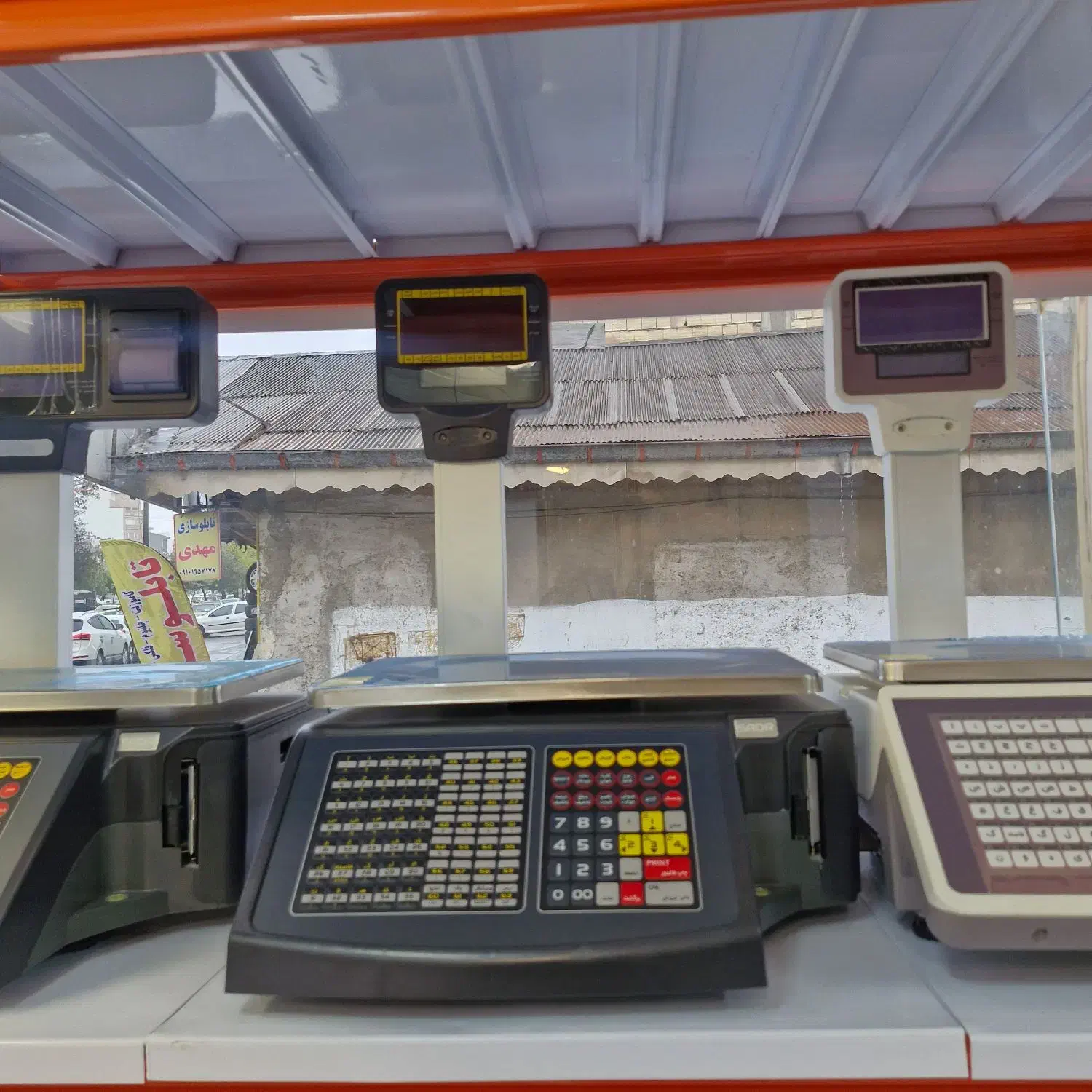 فروش فوق العاده ترازو 24 LSG صدرتحویل فوری ا رشت|فروشگاه و مغازه|رشت, یخسازی|دیوار