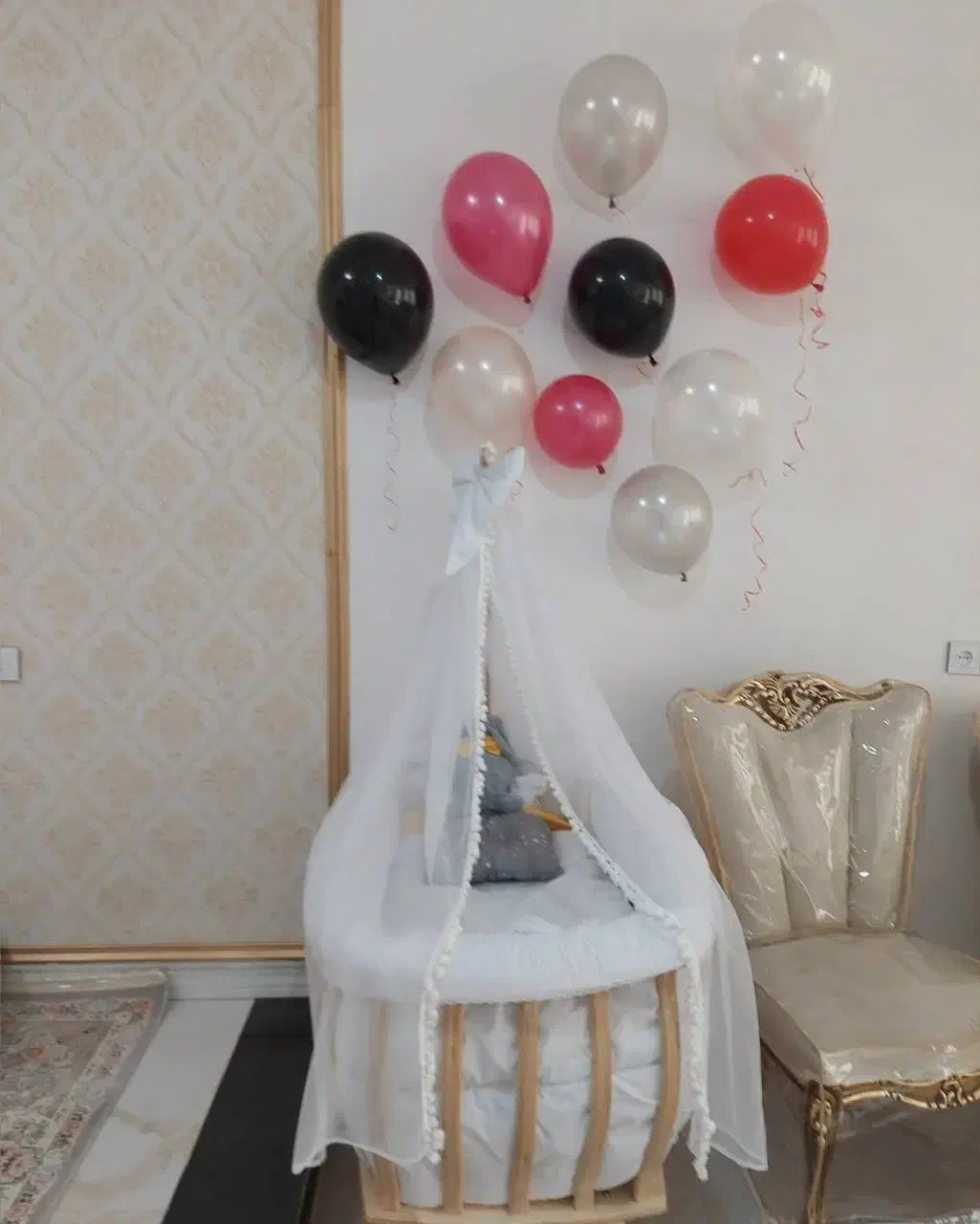 گهواره کاملا سالم و نو|اسباب و اثاث بچه|خرم‌آباد, |دیوار