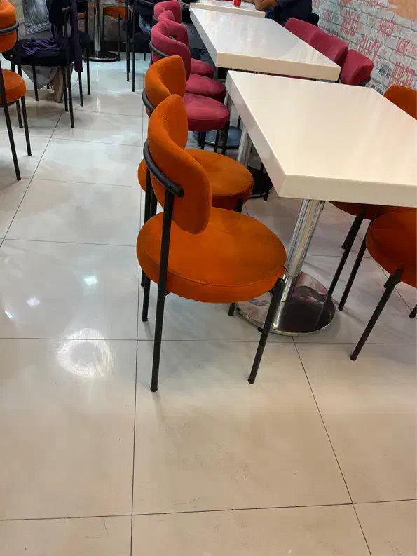 سالن کار|استخدام خدمات فروشگاه و رستوران|تهران, تجریش|دیوار