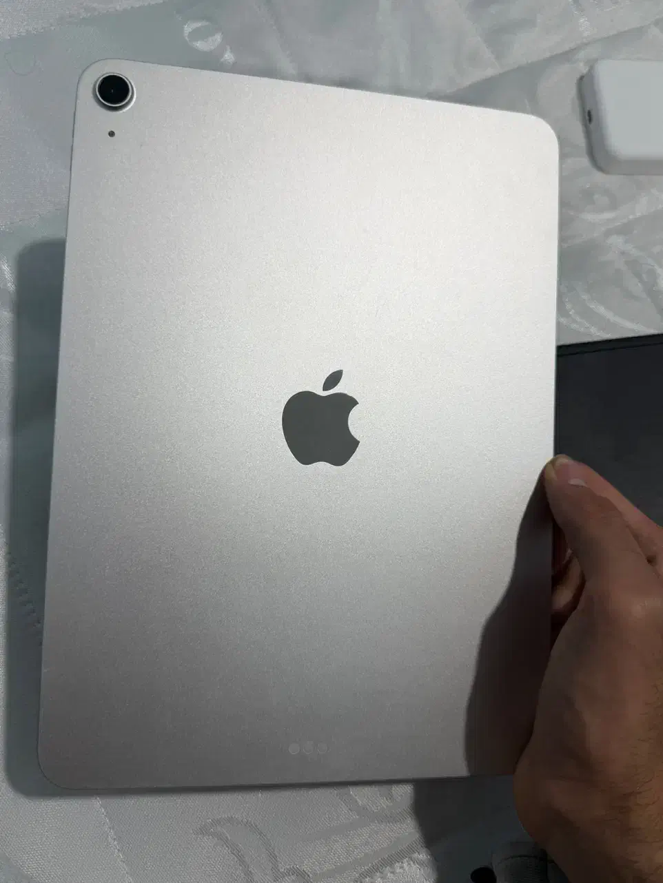 ایپد ایر ۷|تبلت|شیراز, فرهنگ شهر|دیوار