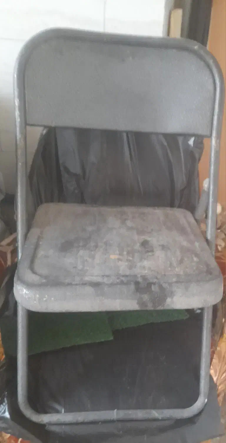 صندلی ارج قدیمی|صندلی و نیمکت|دزفول, |دیوار