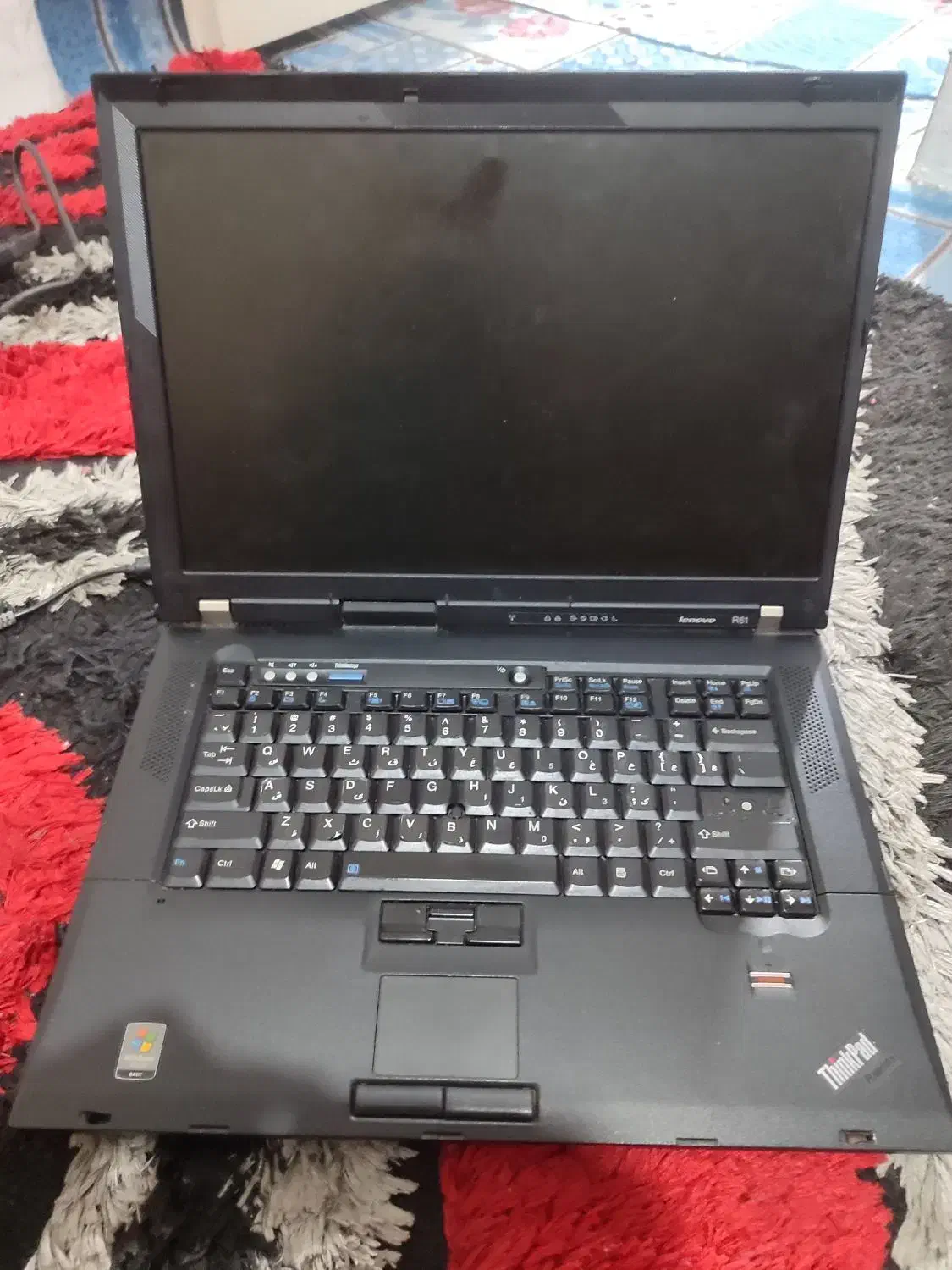 لپ تاپ  لنوو|رایانه همراه|اندیشه, اندیشه فاز ۱|دیوار