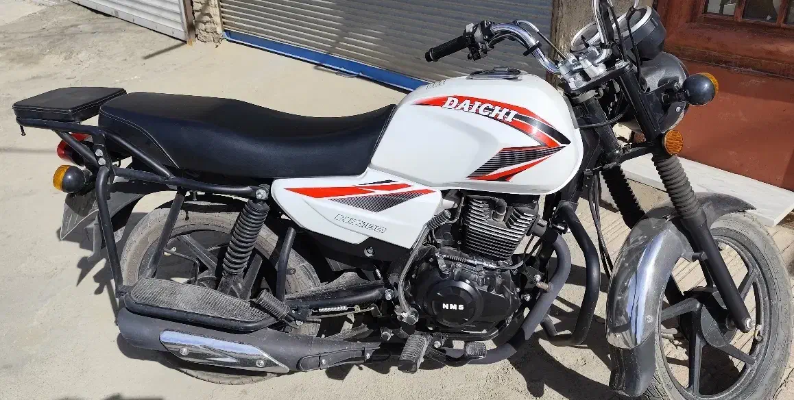 موتور دایچی معاوضه هم میکنم|موتورسیکلت|سنندج, |دیوار