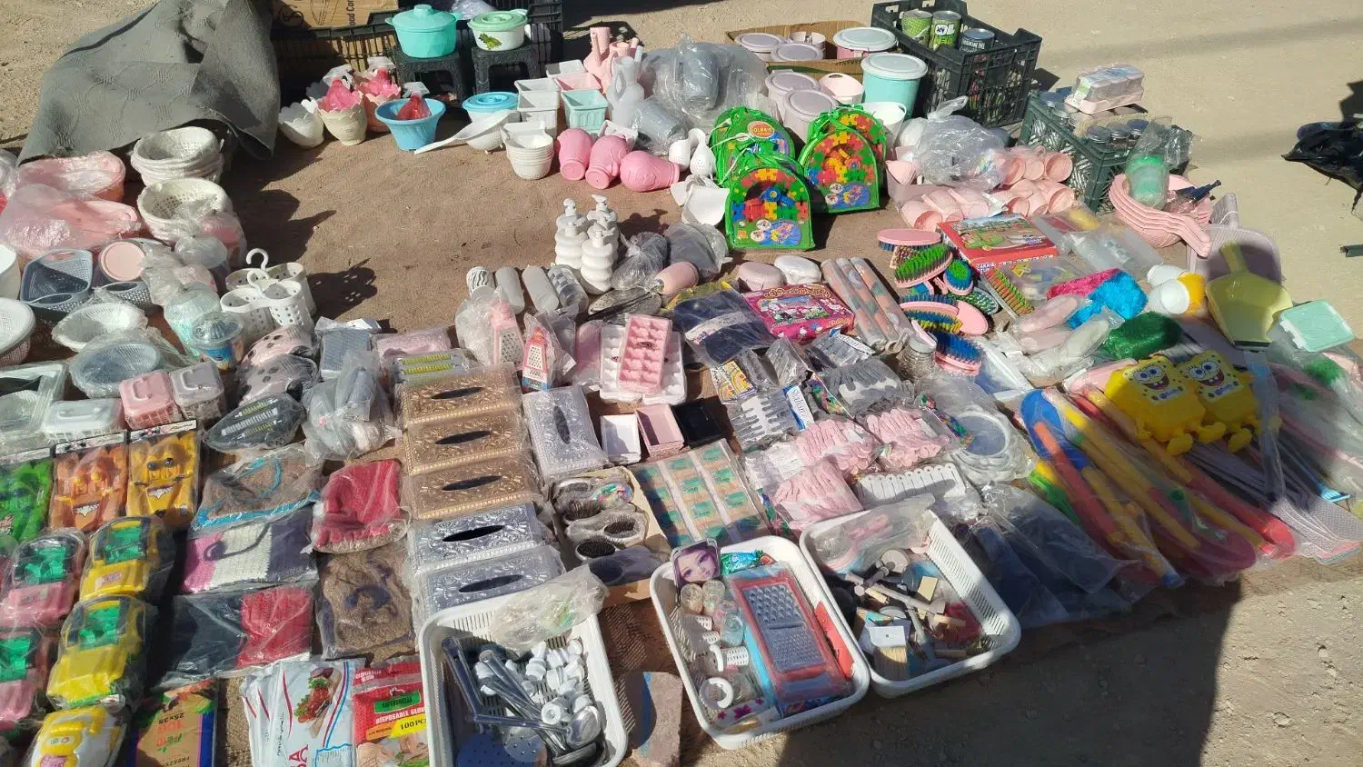 واگذاری اجناس پلاسکو|ظروف نگهدارنده، پلاستیکی، یک‌بارمصرف|گلستان (تهران), |دیوار