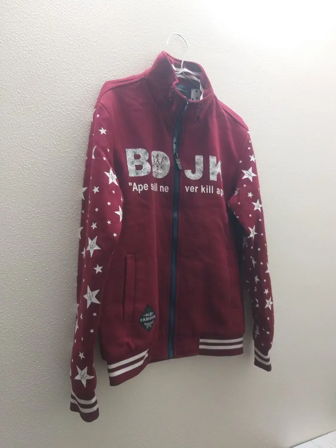 کاپشن|لباس|شاهینشهر, شهرک پردیس|دیوار