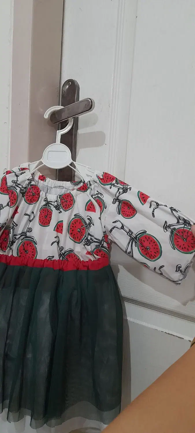 لباس یلدایی|کفش و لباس بچه|تهران, استخر|دیوار