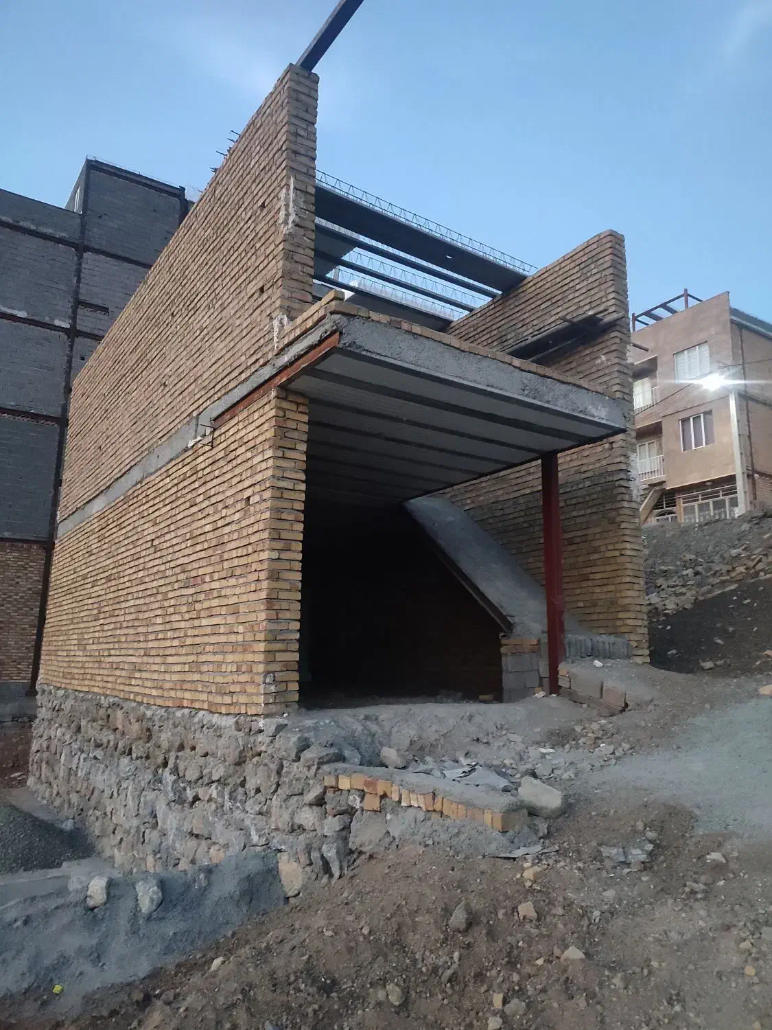 خانه نیمه کاره در اساوله|فروش خانه و ویلا|سنندج, |دیوار