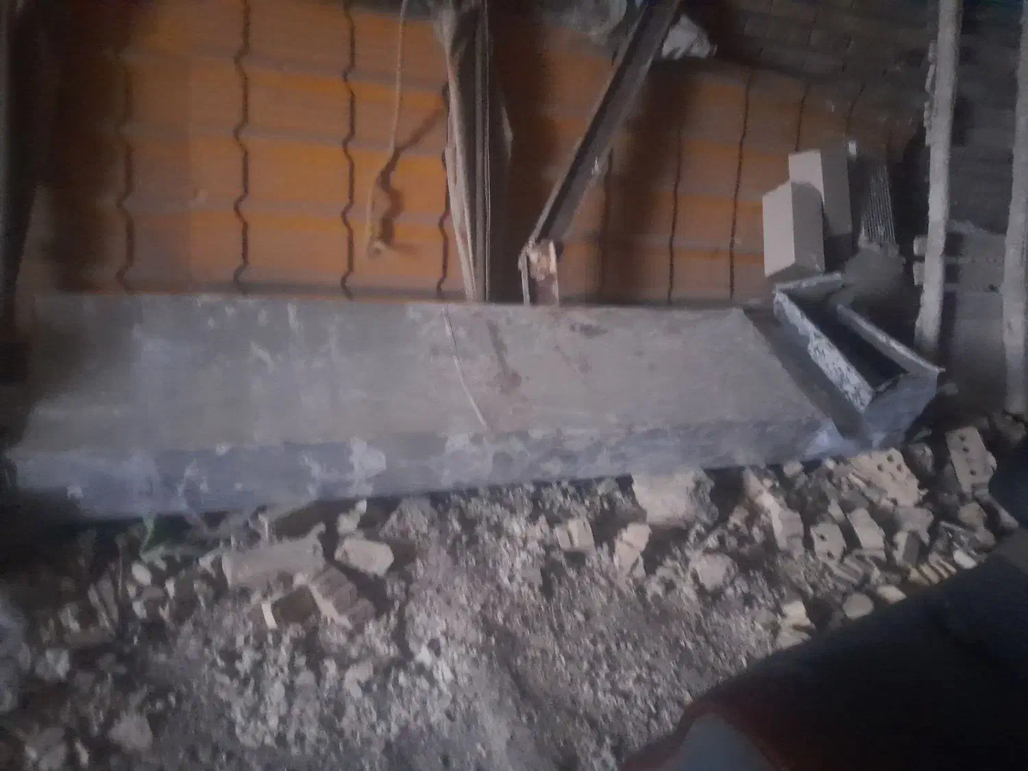 کانال کولر|کولر آبی|تربت جام, جامی|دیوار