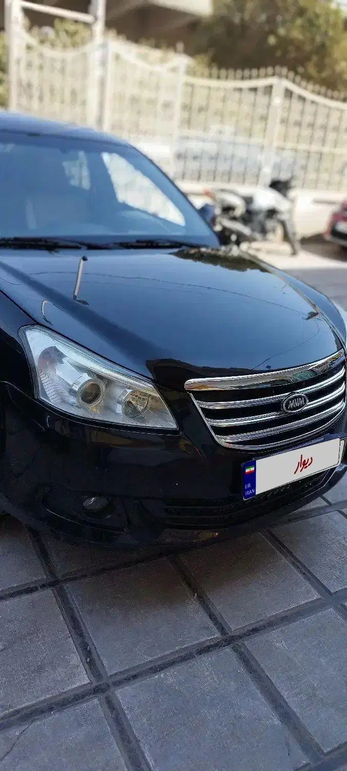 ام وی ام550اتومات مدل95 تک برگ اتاق درحد پابه صفر|خودرو سواری و وانت|اصفهان, شهرک کوثر|دیوار