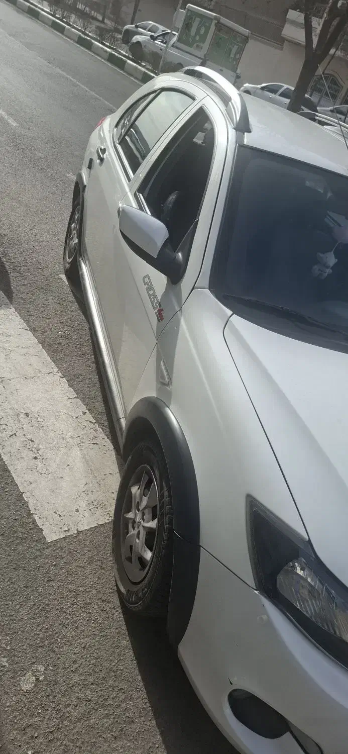 کوئیک دنده 1401|خودرو سواری و وانت|مشهد, شریف|دیوار