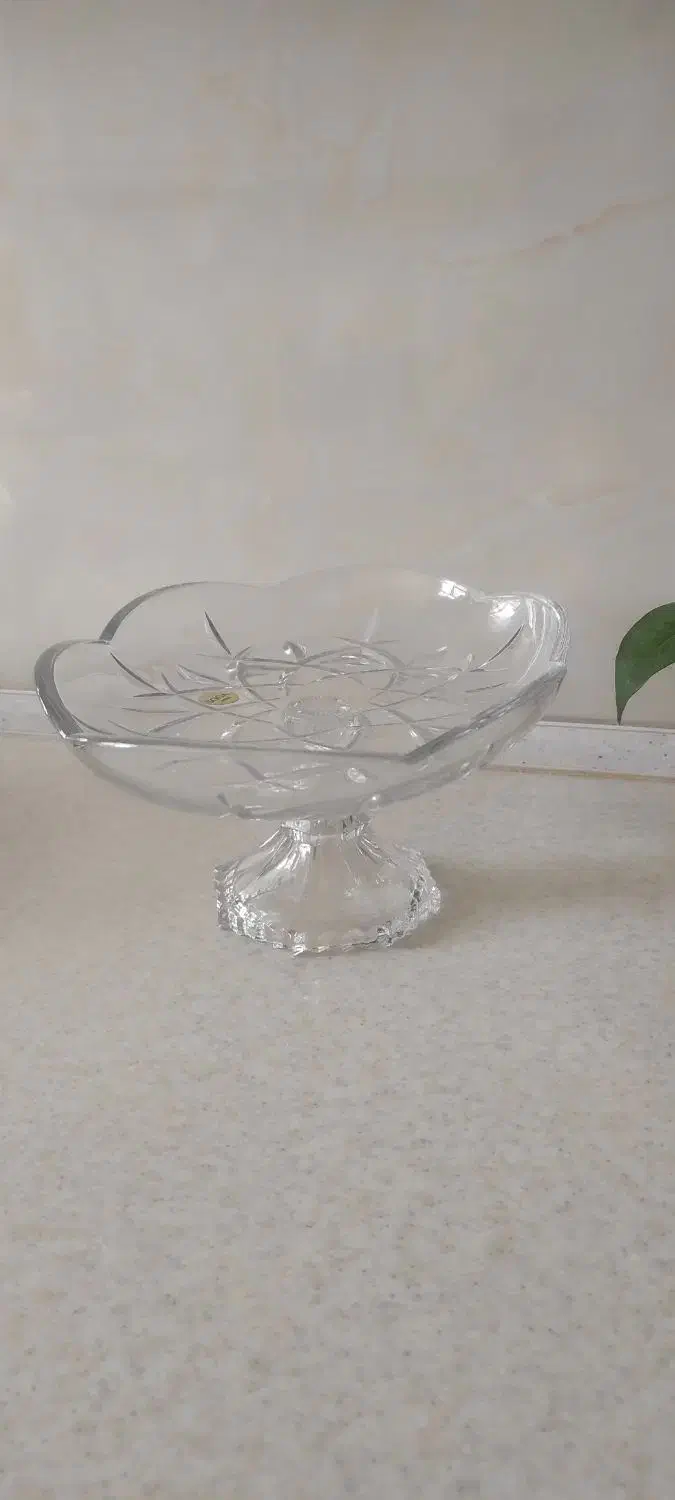 ظرف پایه دار سوگای ژاپن|ظروف سرو و پذیرایی|اراک, |دیوار