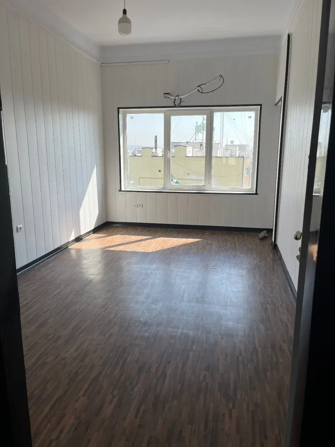 اجاره دفتر بازار|اجارهٔ دفتر کار، اتاق اداری، مطب|تهران, لاله زار|دیوار