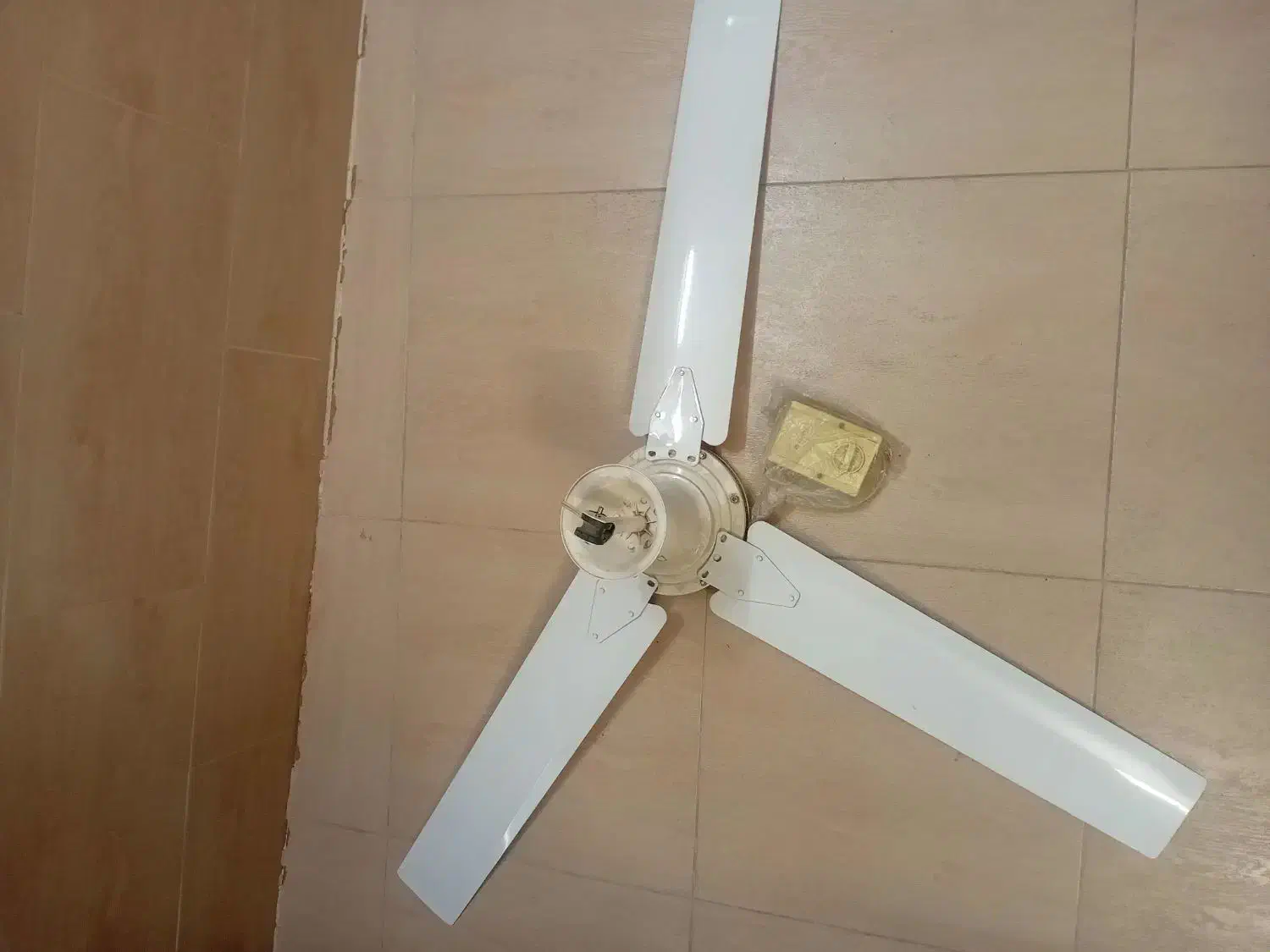 فروش پنکه سقفی|پنکه و تصفیه‌کنندهٔ هوا|اصفهان, بهرام‌آباد|دیوار