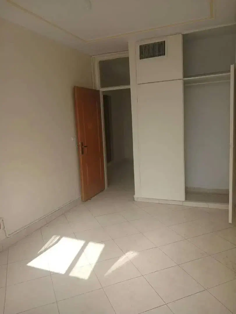 آپارتمان۶۲متر/طبقه دوم/پارک موتور/انباری/جیحون