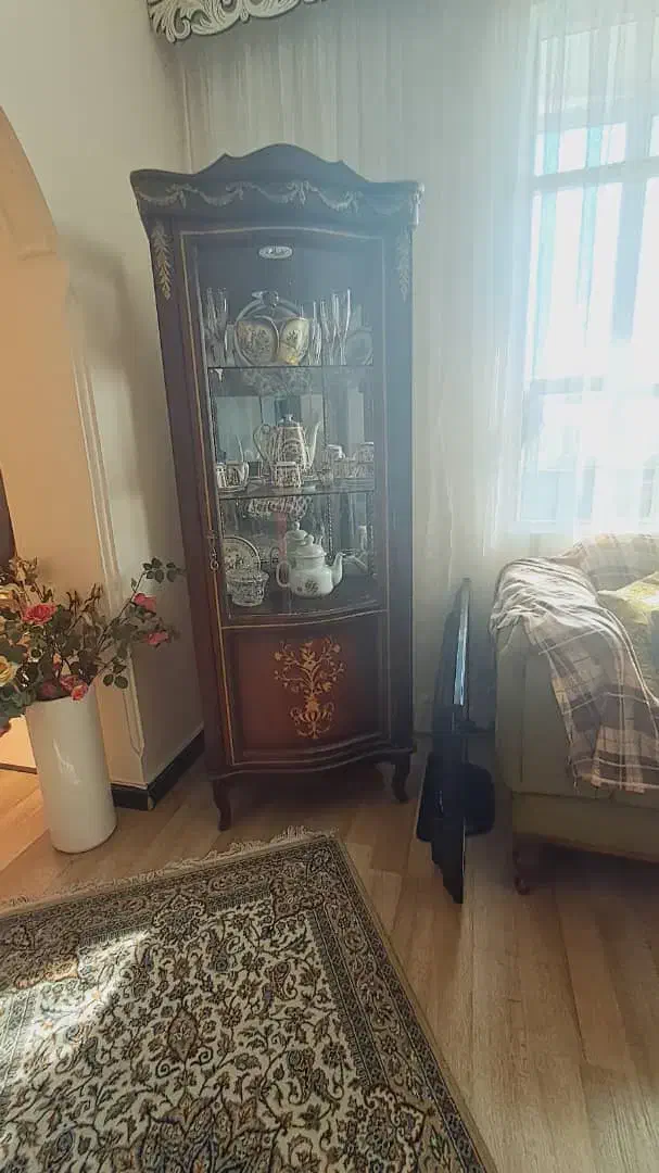 بوفه ، ویترین|بوفه، ویترین، کنسول|اندیشه, اندیشه فاز ۴|دیوار