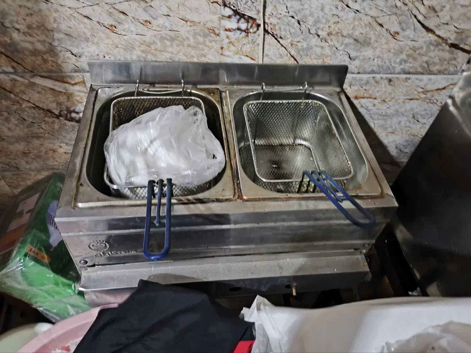 وسیله فست فود وساندویچی|کافیشاپ و رستوران|کرمانشاه, |دیوار