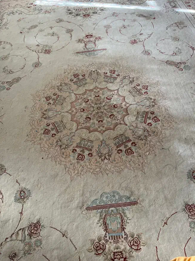 ۲ عدد فرش ۱۲ متری سالم و بدون پارگی و سوختگی|فرش|بندر انزلی, آخرخط|دیوار