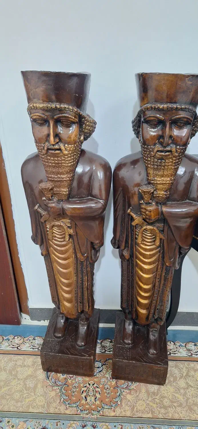 مجسمه|مجسمه، تندیس، ماکت|بیرجند, |دیوار