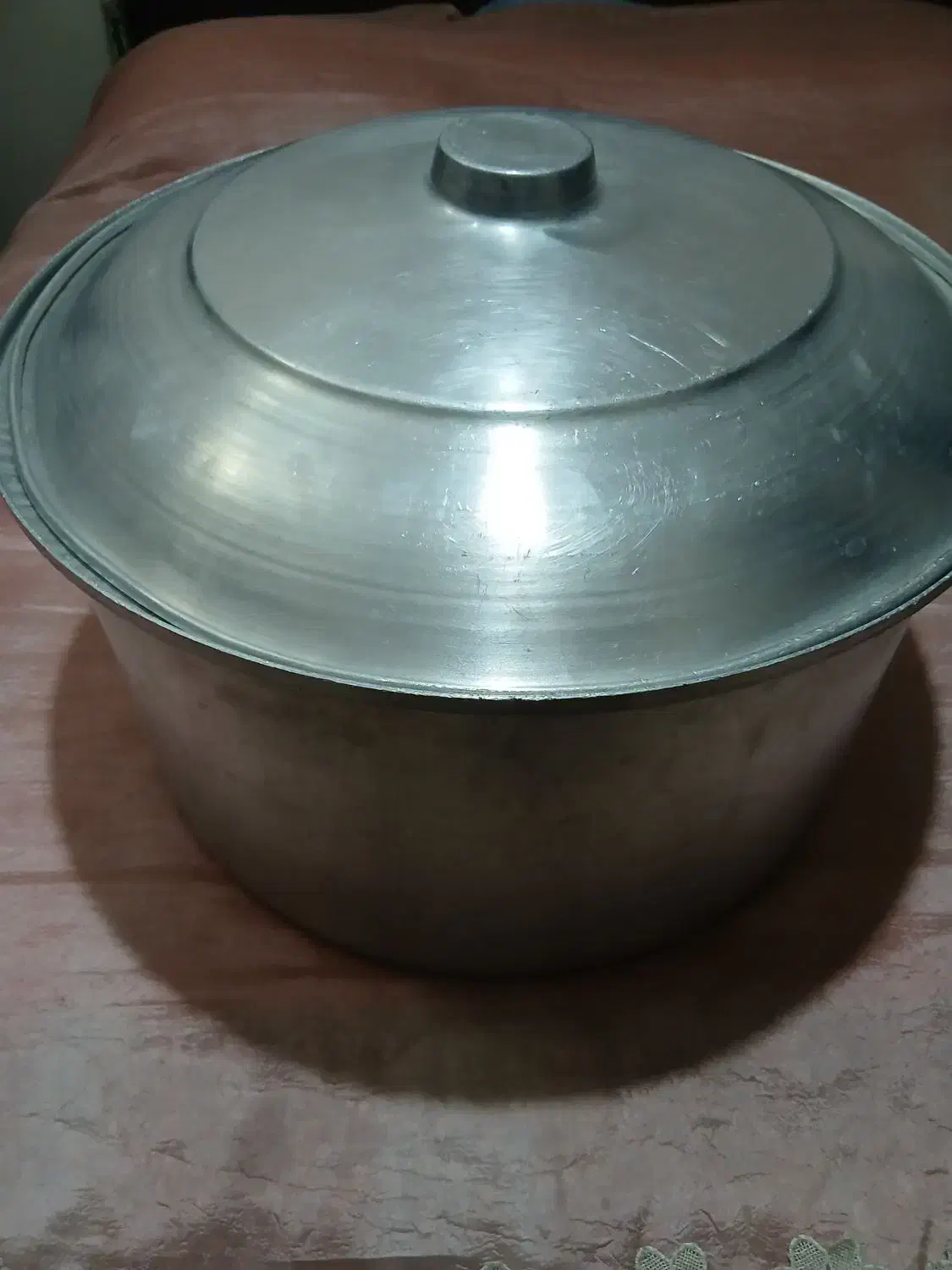 قابلمه بزرگ رویی تمیز و سالم مناسب برای مجالس.|ظروف پختوپز|تهران, دانشگاه شریف|دیوار