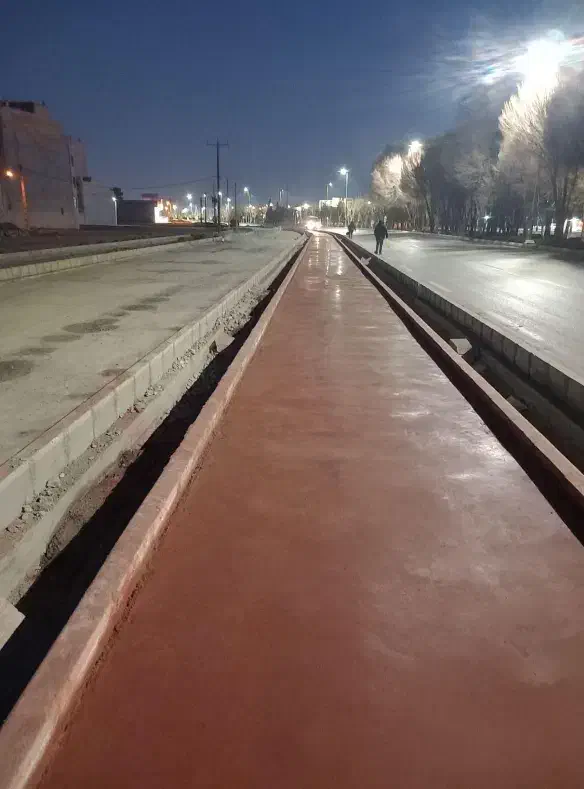 بتن ریزی با ماله پروانه ای با دوربین و برش کاتر|خدمات پیشه و مهارت|خمینیشهر, |دیوار