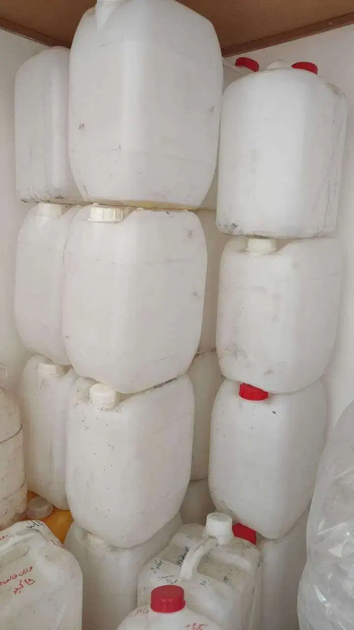فروش فوری گالن 20 لیتری حمل روغن خوراکی هر عدد 25|ظروف نگهدارنده، پلاستیکی، یک‌بارمصرف|بابل, |دیوار