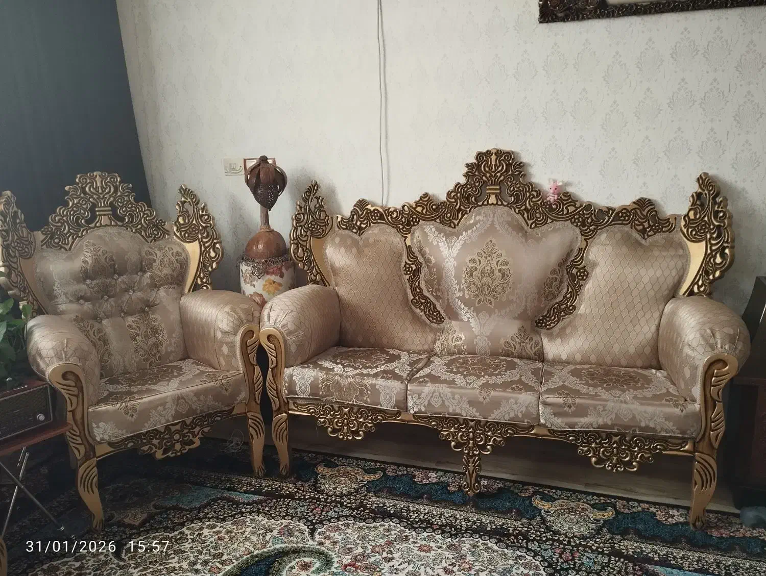 مبل سلطنتی تاج ام دی اف|مبلمان خانگی و میز عسلی|الوند, |دیوار