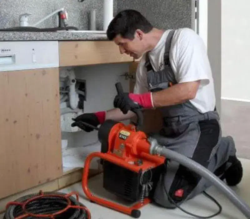 لوله بازکن وفنر زنی تمامی نقاط اصفهان شبانه روزی|خدمات پیشه و مهارت|اصفهان, فیض|دیوار