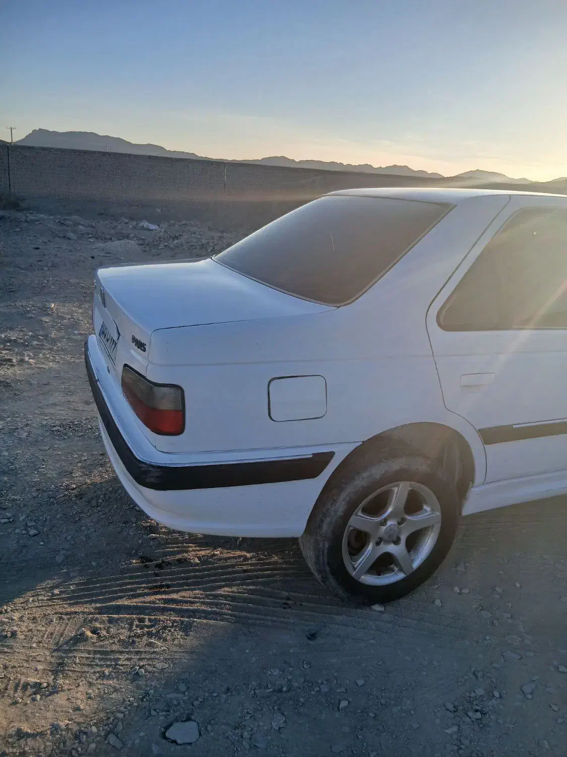 فروشخودروپژوپارس|خودرو سواری و وانت|سراوان, |دیوار