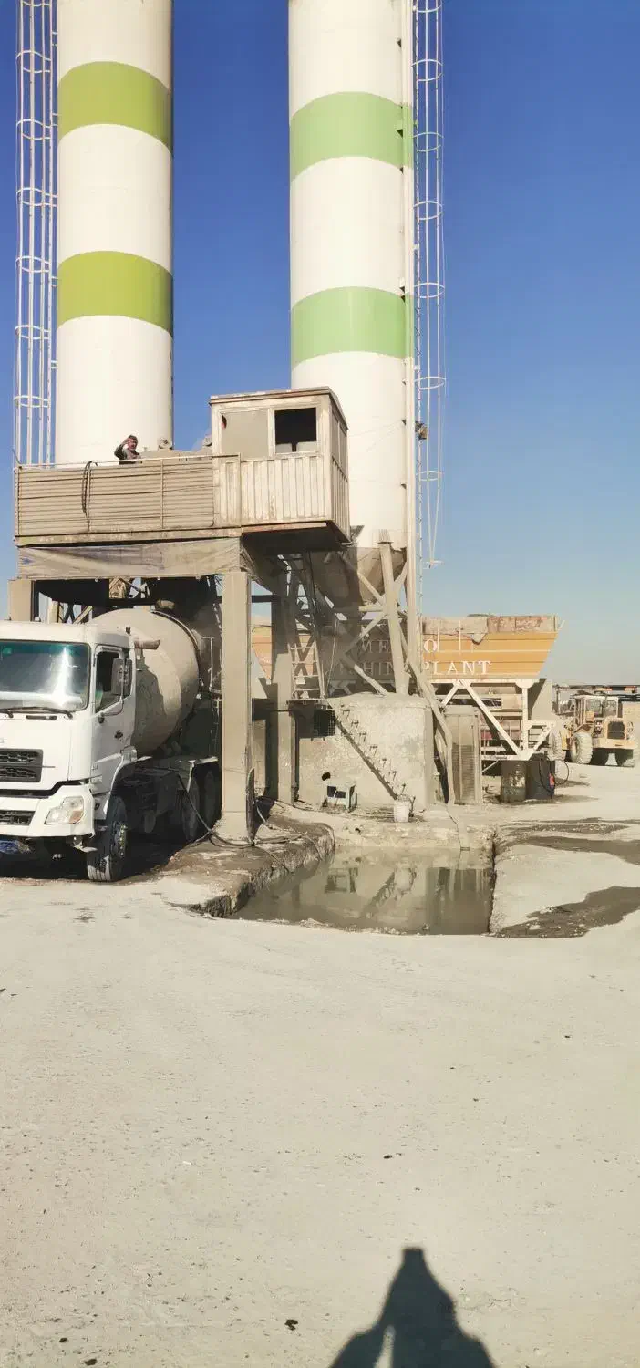 نیازمند زیر بنچنگی و سیروس کار مسلط به لودری|استخدام صنعتی، فنی، مهندسی|بهارستان, |دیوار