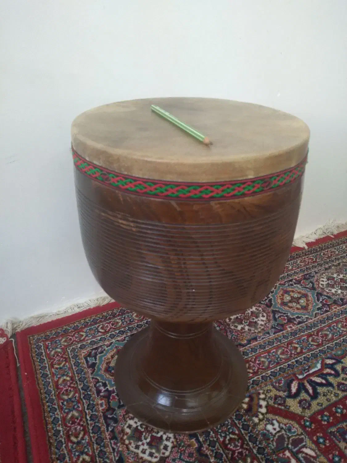 تمبک(حلمی)|سازهای سنتی|خرمدره, |دیوار