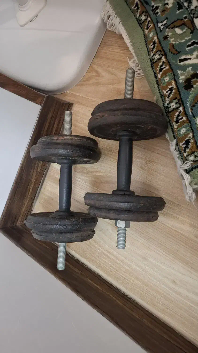 دمبل قدیمی خوش دست|تجهیزات ورزشی|قم, زنبیل آباد|دیوار